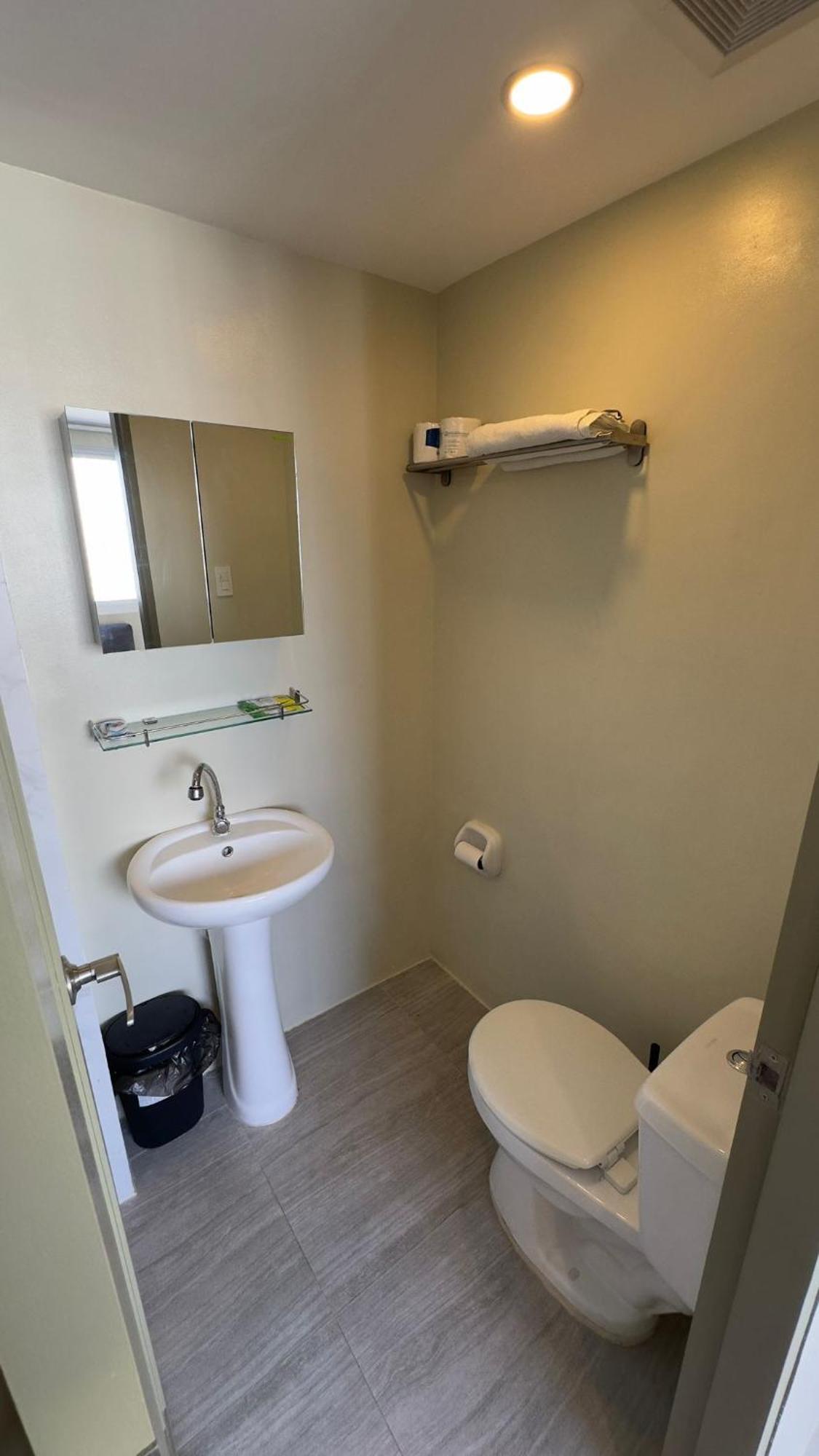 Modern & Comfy Studio - Steps From Ayala Mall, Cebu City Ngoại thất bức ảnh